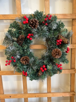 Christmas wreath with snowy flecks 18